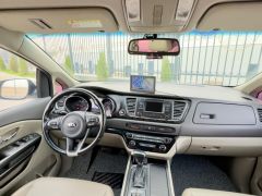 Фото авто Kia Carnival