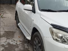 Сүрөт унаа Toyota RAV4