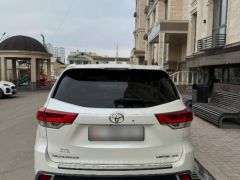 Фото авто Toyota Highlander