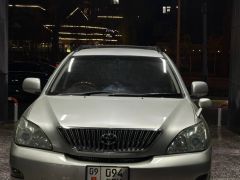 Сүрөт унаа Toyota Harrier