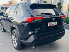 Фото авто Toyota RAV4