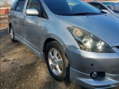 Сүрөт унаа Toyota Wish