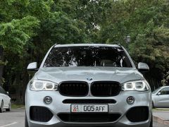 Photo of the vehicle BMW X5