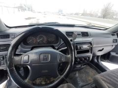 Сүрөт унаа Honda CR-V