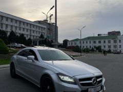 Сүрөт унаа Mercedes-Benz CLS
