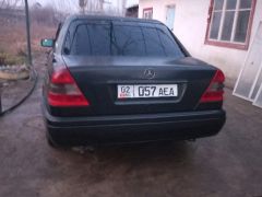 Сүрөт унаа Mercedes-Benz C-Класс