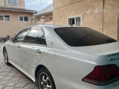 Сүрөт унаа Toyota Crown