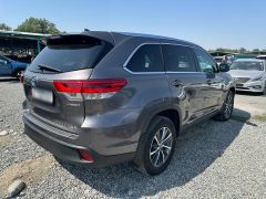 Сүрөт унаа Toyota Highlander