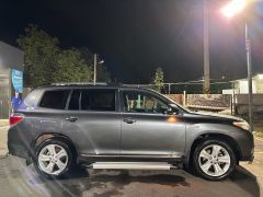 Фото авто Toyota Highlander