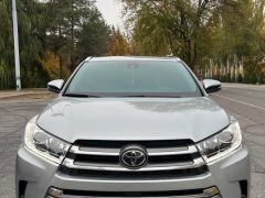 Сүрөт унаа Toyota Highlander