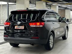 Сүрөт унаа Kia Sorento