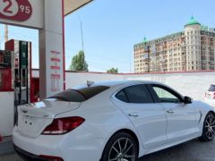 Сүрөт унаа Genesis G70