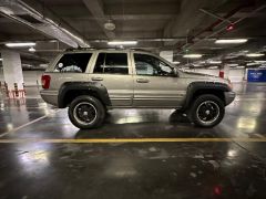 Фото авто Jeep Grand Cherokee