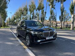 Фото авто BMW X7