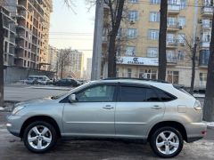 Photo of the vehicle Lexus RX