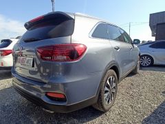 Сүрөт унаа Kia Sorento