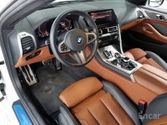 Photo of the vehicle BMW 8 Series