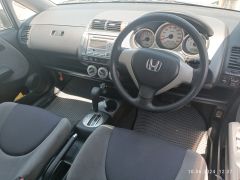 Фото авто Honda Fit