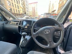 Фото авто Toyota Corolla Verso