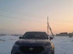 Сүрөт унаа Toyota Highlander