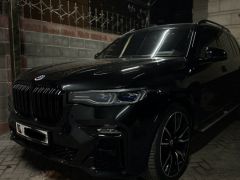 Фото авто BMW X7