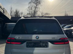 Сүрөт унаа BMW X7