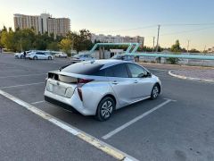 Сүрөт унаа Toyota Prius