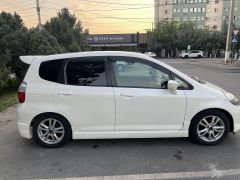 Фото авто Honda Fit