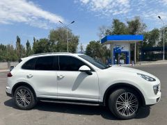 Сүрөт унаа Porsche Cayenne