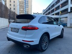 Сүрөт унаа Porsche Cayenne