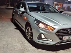 Photo of the vehicle Hyundai Sonata