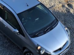 Photo of the vehicle Honda Fit