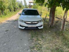 Сүрөт унаа Honda Accord