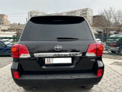 Photo of the vehicle Toyota Land Cruiser