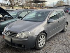 Сүрөт унаа Volkswagen Golf