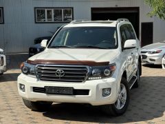 Сүрөт унаа Toyota Land Cruiser