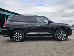 Фото авто Toyota Land Cruiser