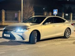 Сүрөт унаа Lexus ES