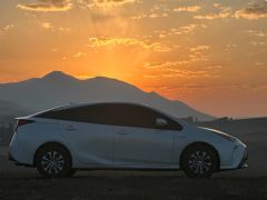 Сүрөт унаа Toyota Prius