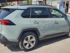 Сүрөт унаа Toyota RAV4