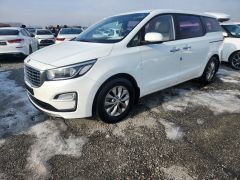 Фото авто Kia Carnival