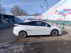 Сүрөт унаа Toyota Prius