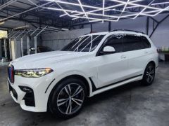 Фото авто BMW X7