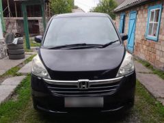 Фото авто Honda Stepwgn