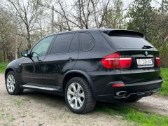 Photo of the vehicle BMW X5