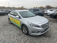 Photo of the vehicle Hyundai Sonata