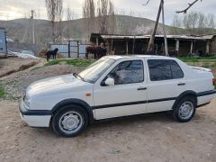 Сүрөт унаа Volkswagen Vento