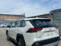 Сүрөт унаа Toyota RAV4