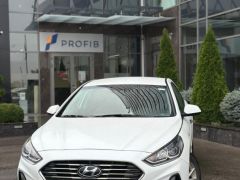 Photo of the vehicle Hyundai Sonata