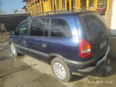 Photo of the vehicle Opel Zafira